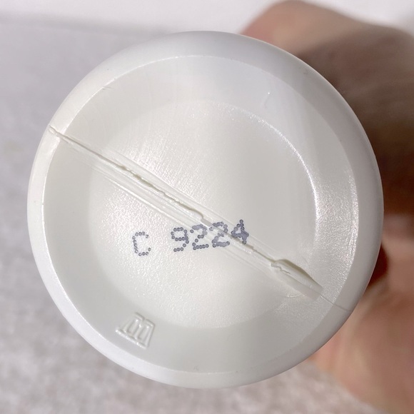 Vintage Avon Univers Secret Private World Fragranced Lingerie Wash - Picture 6 of 9